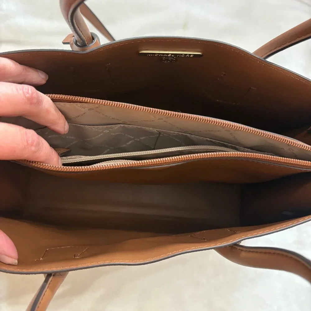 Michael Kors Logo Cream & Brown Canvas & Leather Tote Bag With Detachable Strap